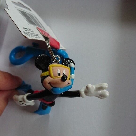 New vintage Mickey mouse snorkeling mask keychain with clip - Picture 7 of 8